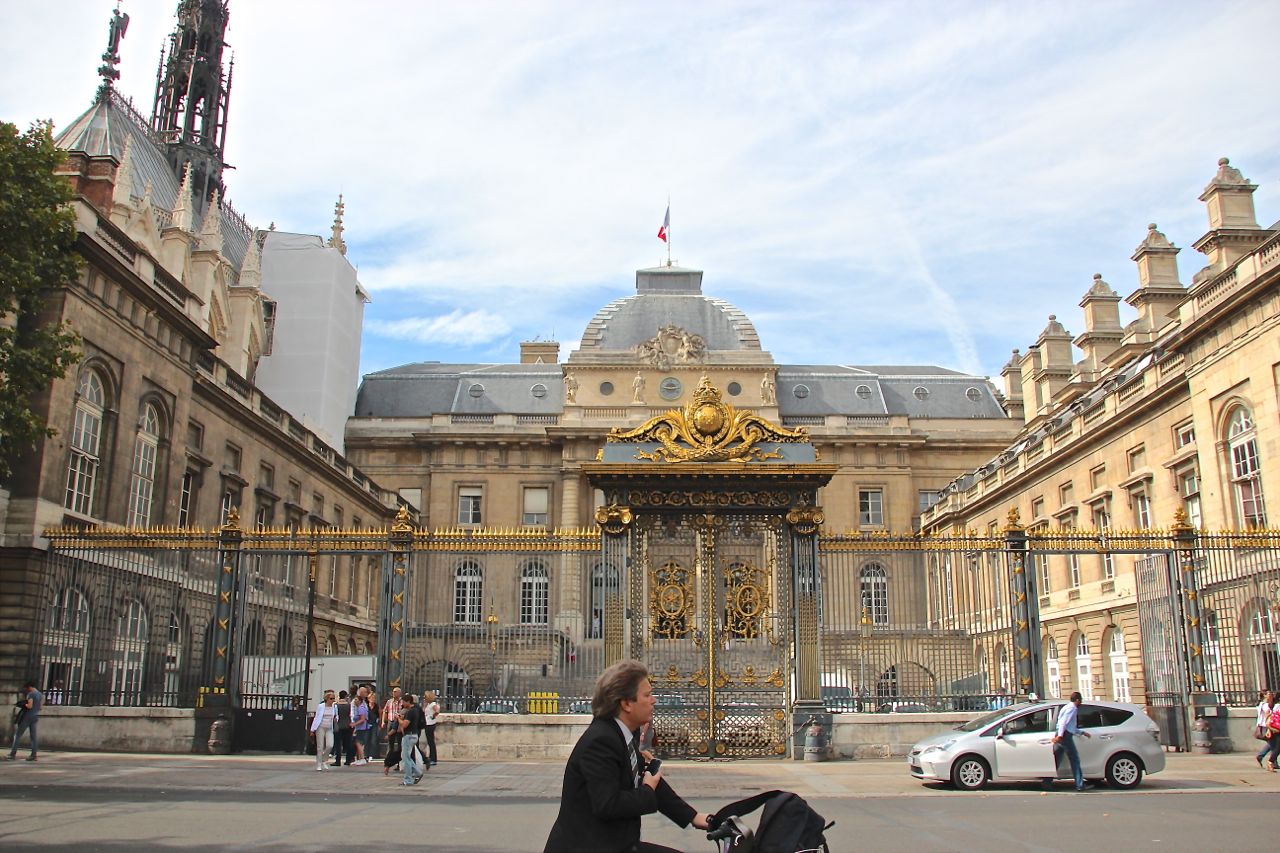Paris Court House | My Expat Life - THAT's HAMORI